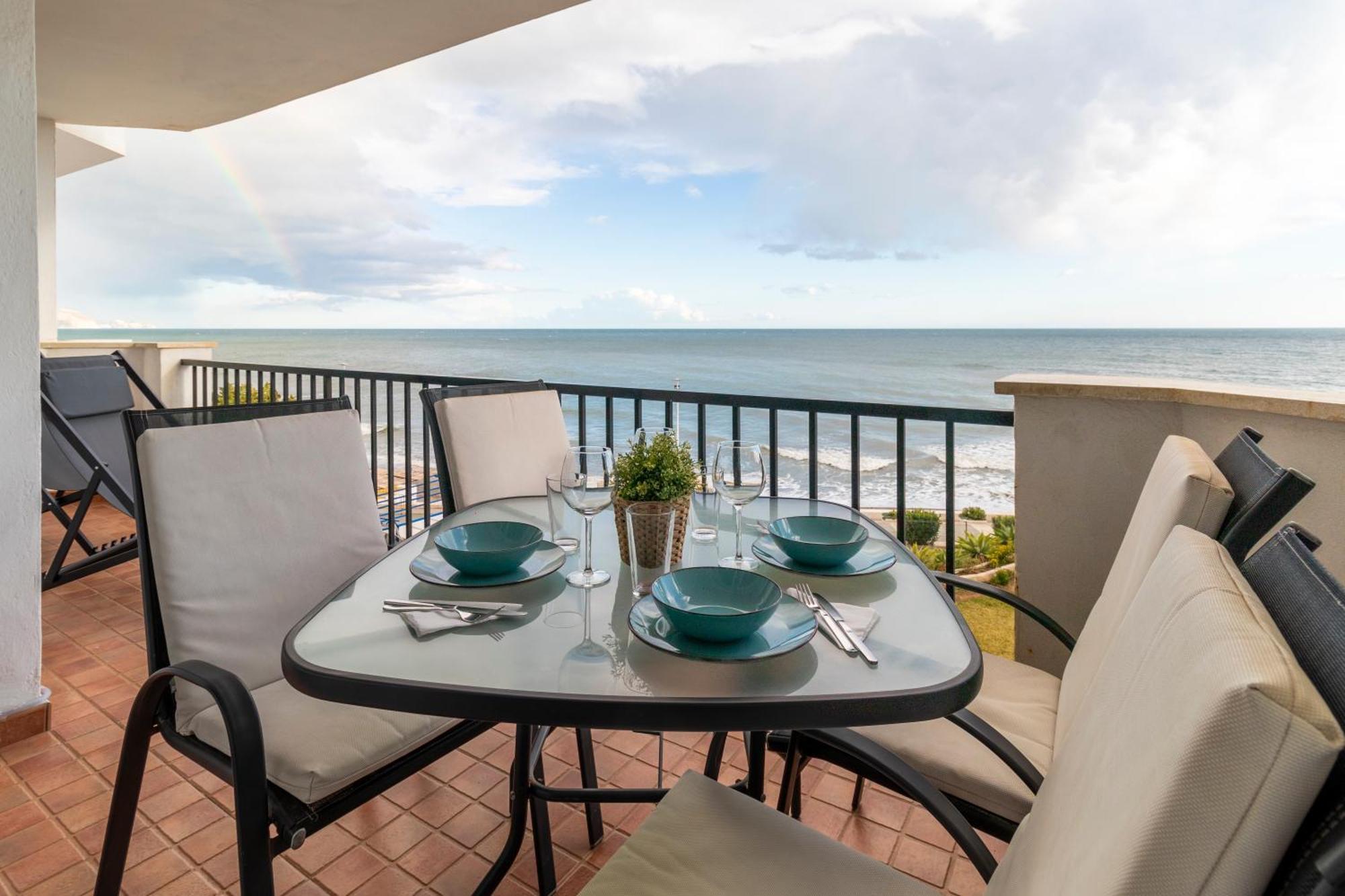 Rentitspain Arce 13 Balcon Con Vista Al Mar Apartment